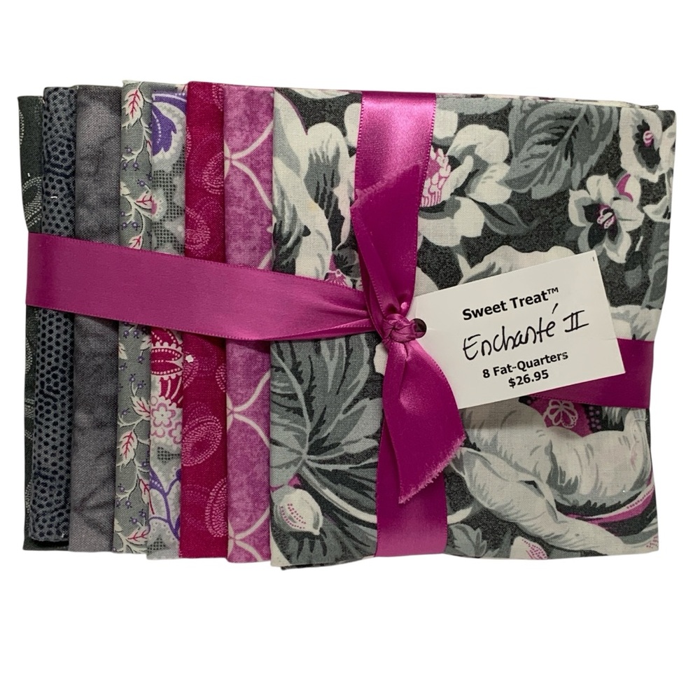 8 Piece Floral Patterned Fat Quarters Bundle Sweet Treat Enchante II Gray Pink